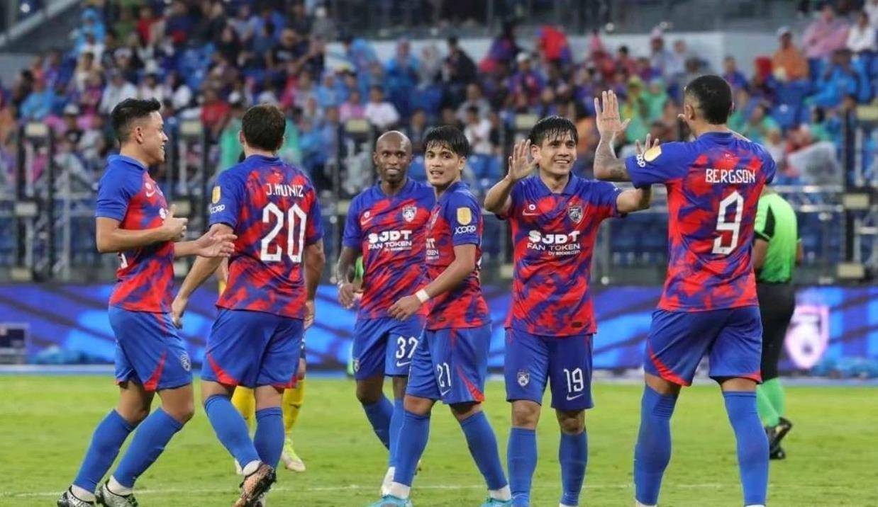 波黑逆转阿拉维亚，暂时出线