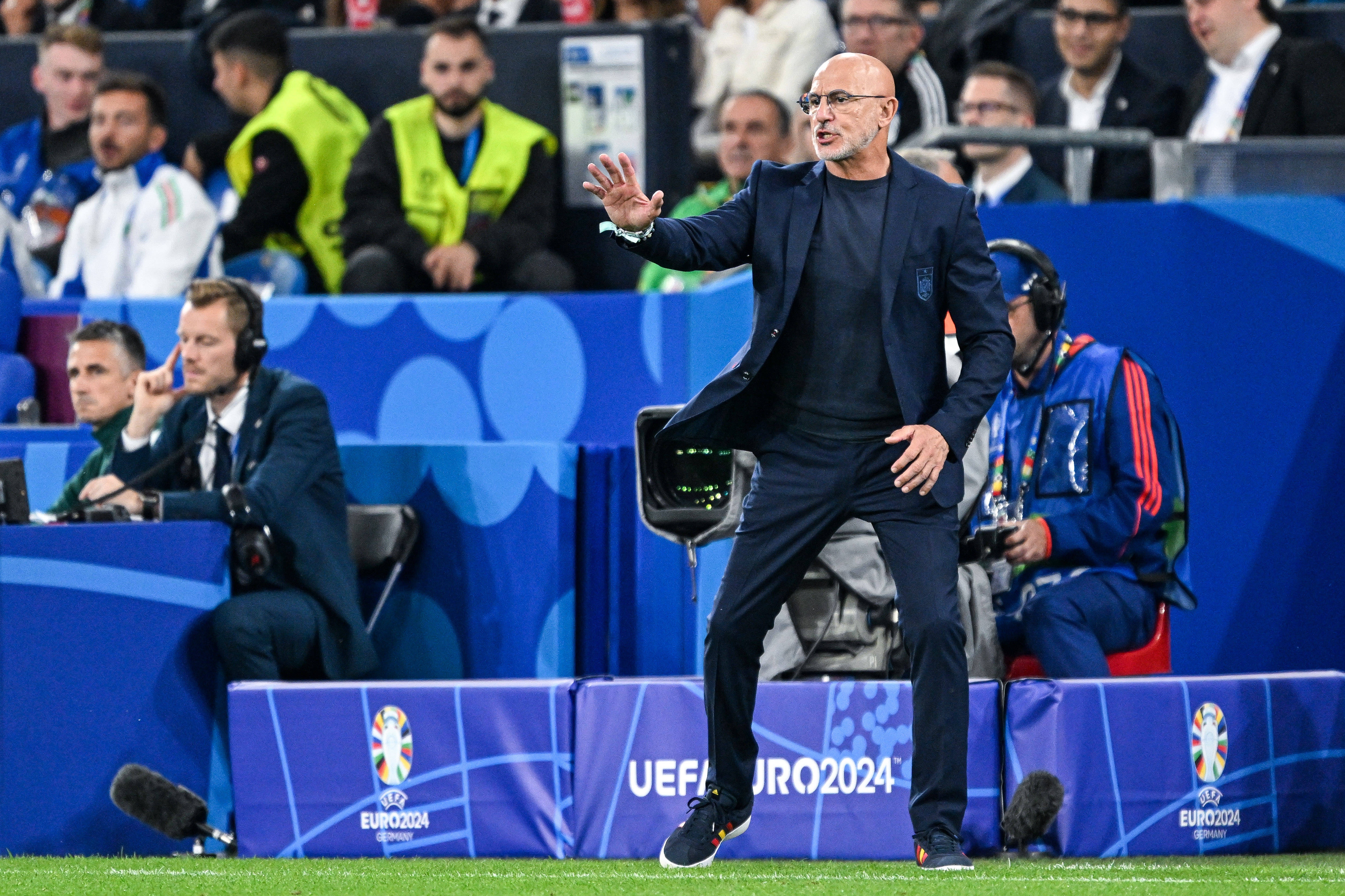 关于现场直播:欧国联杯赛双方对决,胜负悬念的信息 关于现场直播:欧国联杯赛双方对决,胜负悬念的信息